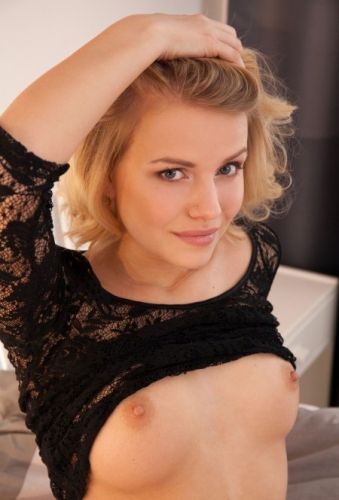 Индивидуалка Санкт-Петербурга Арсения +7(981)167-67-19